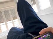 Tornata da scuola si fa sbattere a pecora