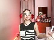 Italiana con tettone appena fatte si masturba