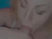 Lo succhia e si fa rompere il culo