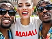 MILANO EROTICA INTERVISTA ZOCCOLONA E DUE CAZZONI NERI