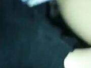 Si Masturba in macchina