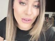 Il mio vicino si sega spiandomi