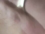 Me lo sbatte nel culo e mi masturba forte