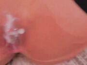 Tradisco fidanzato col suo amico che mi viene dentro