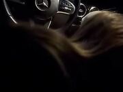 Ale lo succhia in macchina