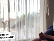 Sego amico in hotel con la cameriera che ci intravede