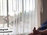 Sego amico in hotel con la cameriera che ci intravede