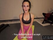 DIALOGHI ITALIANI scopata in palestra dal personal