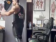 m Rgot la Profumos in Palestra Con Puros Ngue