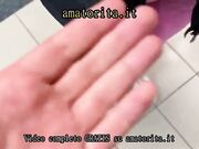 Coppia Napoletana Sveltina in Bagno Amatoriale