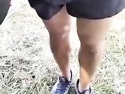 CAMGIRL italiana incontra tipo che corre e lo spompina