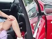 Annoiata e porca esce la fica in autostrada