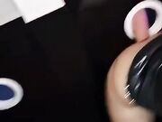 Italiana fa la troia al privè con sconosciuti