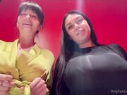 Quattro bocce enormi