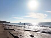 La1la si masturba in riva al mare