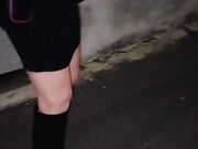 Flash moglie esibizionista outdoor