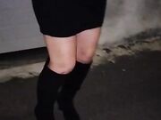 Flash moglie esibizionista outdoor