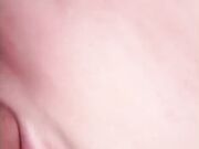 Le piace tanto succhiare