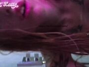 Porca si fa scopare il doccia e beve la sborra