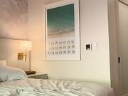 R4issa Bell1ni si fa scopare da amico maiale