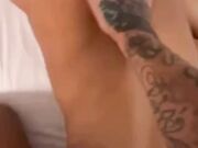 Famosa italiana social scopa con fidanzato rapper