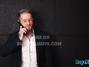 Orgia in ufficio col capo e il porta pizze