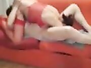 mia moglie con la sua amica si leccono (carolina)