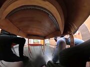 Mio marito mi porta a prendere due cazzi sono eccitata