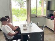 L'amica di mamma è una gran porca