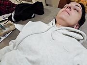 Milf tettona scopata in cucina sul tavolo