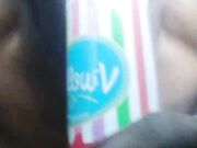 In mancanza di un cazzo faccio il pompino al deodorante