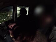 Mi fa un pompino in auto di notte tra le mignotte