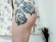 Guarda amore come mi sta scopando il tuo cazzo