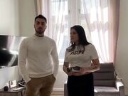 Scopa il culo dell'agente immobiliare