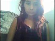 Amica latina troia fa quello che le ordino in webcam