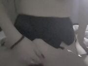 Fai sentire al cornuto come godi sul mio cazzo