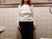Sonia si prepara per la prova scalza