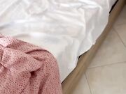 Un massaggio andato oltre con ditalino e orgasmo
