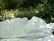 Palpata da sconosciuti all'aperto