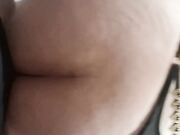 Inchiappetto Milf con bel culetto carnoso