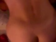 Trio amatoriale cuckold moglie nel mezzo di 2 bulls