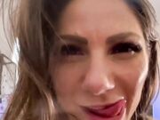 Lilly pompino deepthroat con leccata di culo