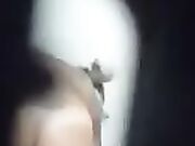 Moglie romana ripresa nuda in bagno