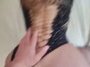 Fidanzata scopata a pecora mentre fuma