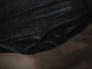 18 enne si fa scopare mentre muove il culo