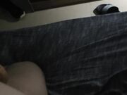18 enne si fa scopare mentre muove il culo