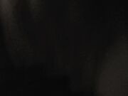 18enne si fa inculare a gambe aperte