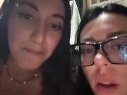 Amiche succhiano il cazzo insieme