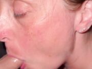 Pompino Milf italiana outdoor