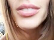 Leccatina di fica lesbo
